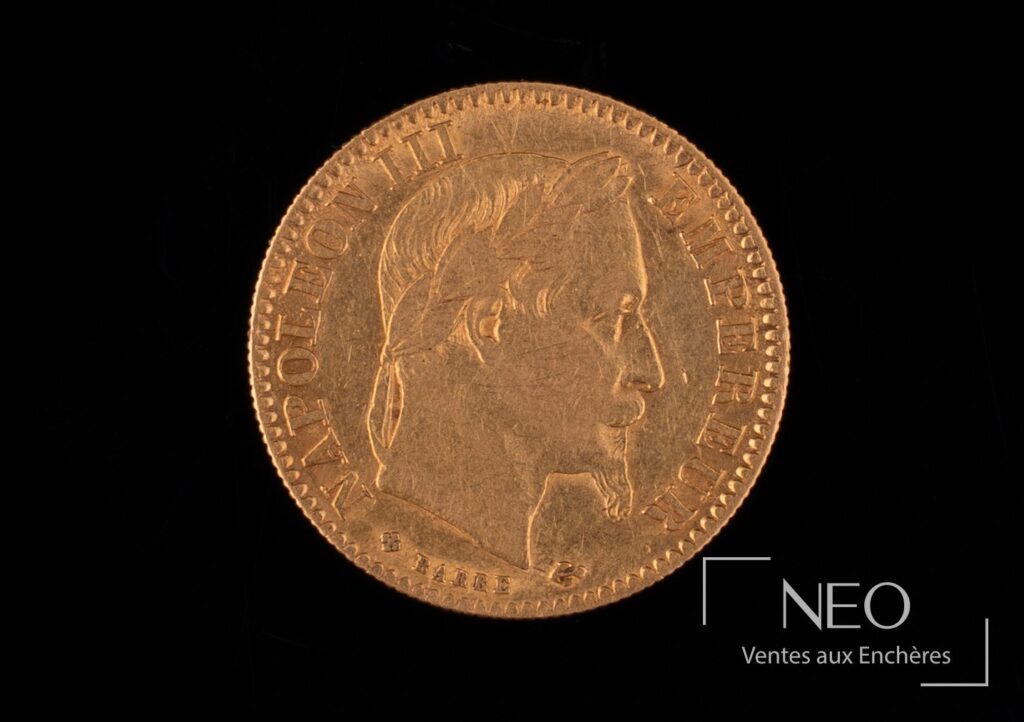 Avers d’une pièce de 10 francs Napoléon III en or