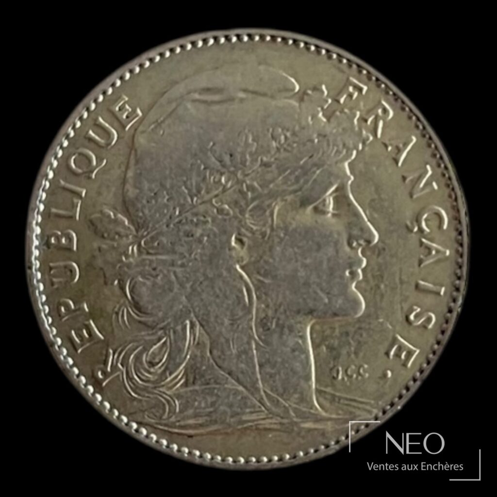 Avers d'une pièce 10 Francs or Marianne au coq avec profil de Marianne et légende circulaire