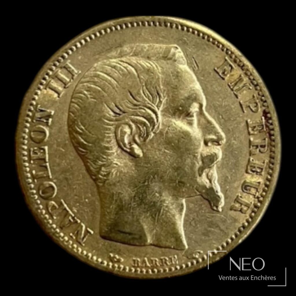 Avers d'une pièce de 20 francs Napoléon III tête nue avec légende circulaire et profil à droite.