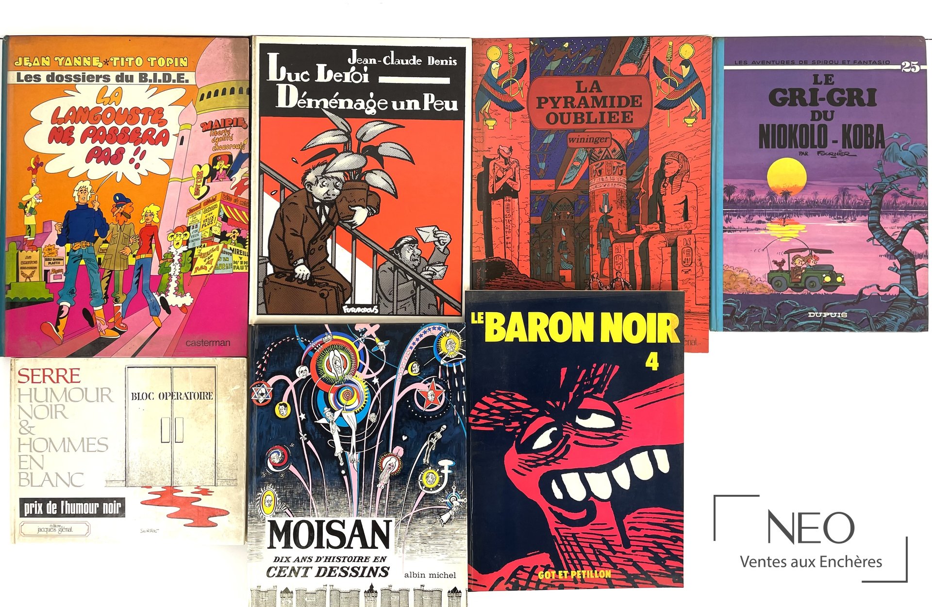 Ensemble d'albums de bande dessinée en couvertures