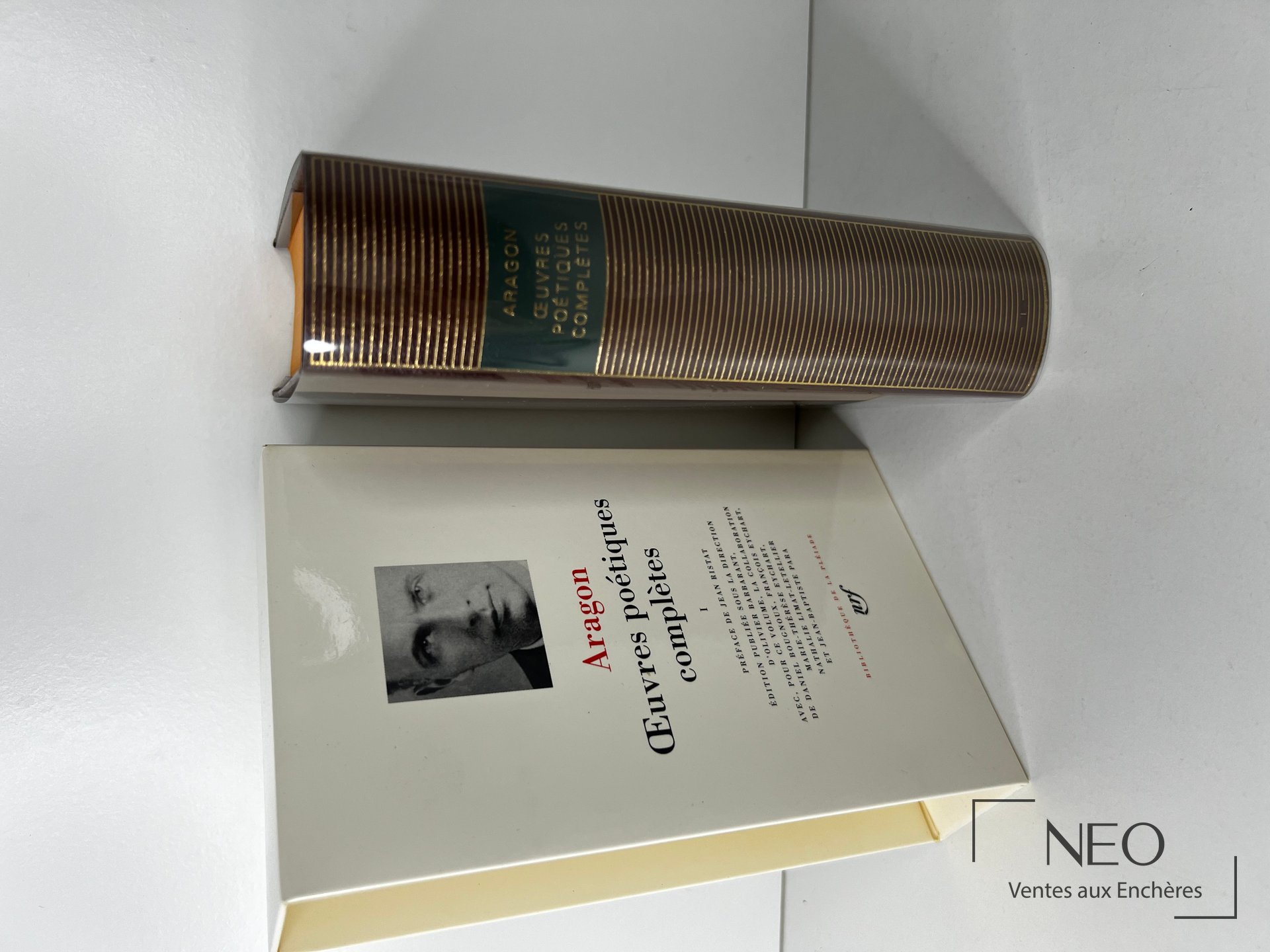 Volume de la Pléiade Aragon avec couverture et dos visibles