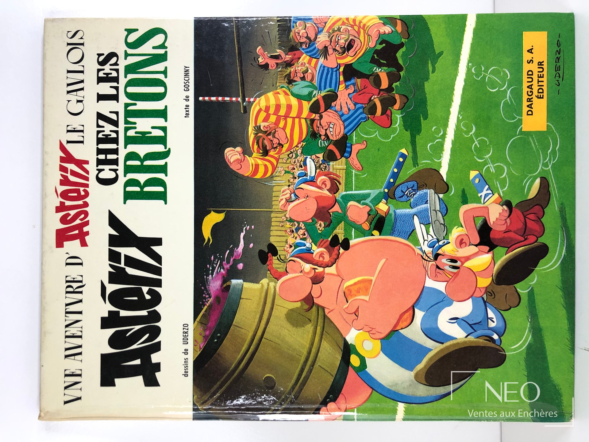 Couverture d’Astérix chez les bretons de Goscinny
