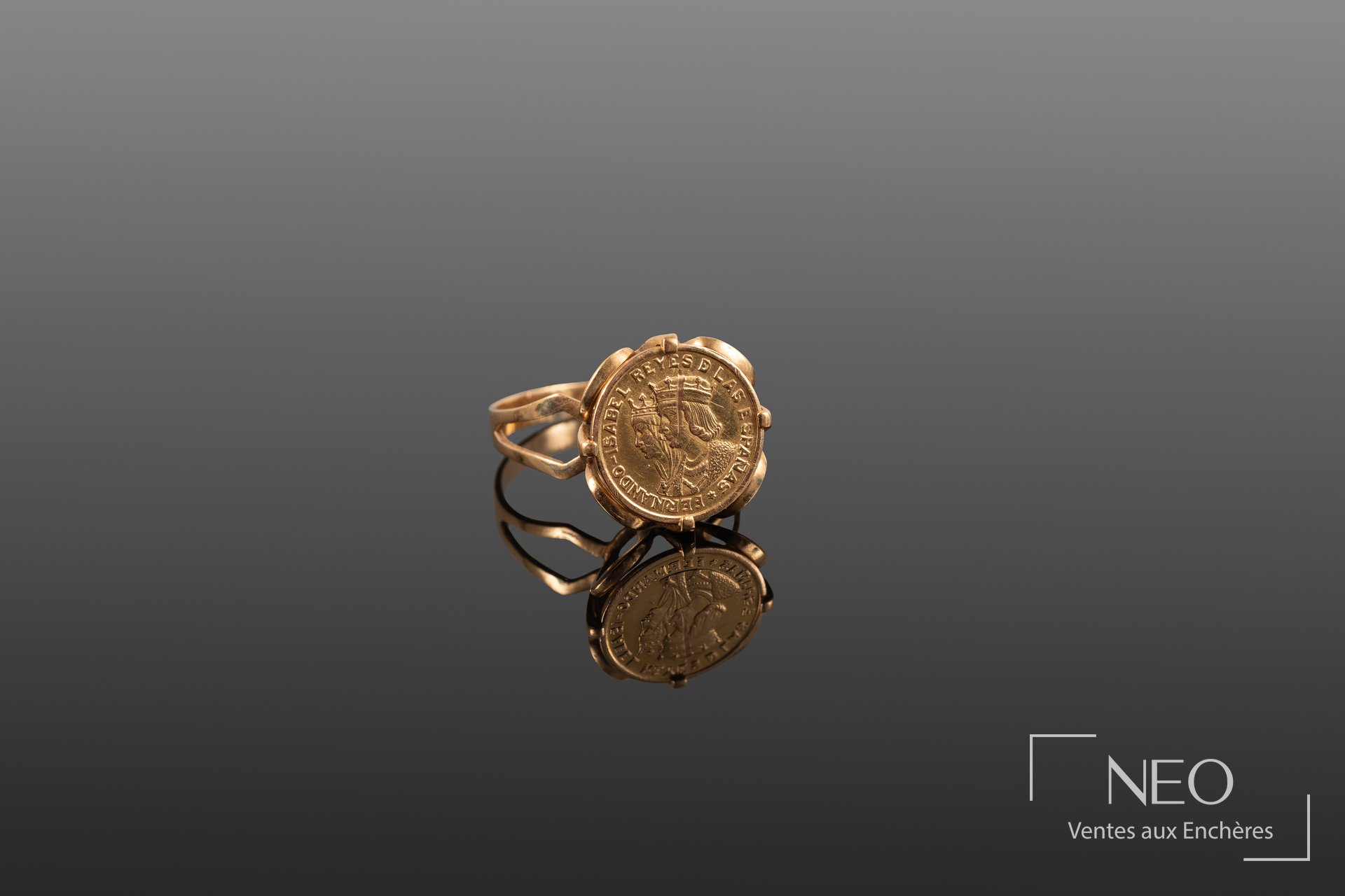 Bague en or jaune 18 carats, pièce marquée Reyes de las Espanas Fernando-Isabel