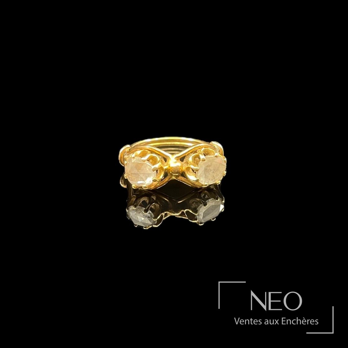 Bague Toi et Moi en or jaune 18 carats ornée de diamants