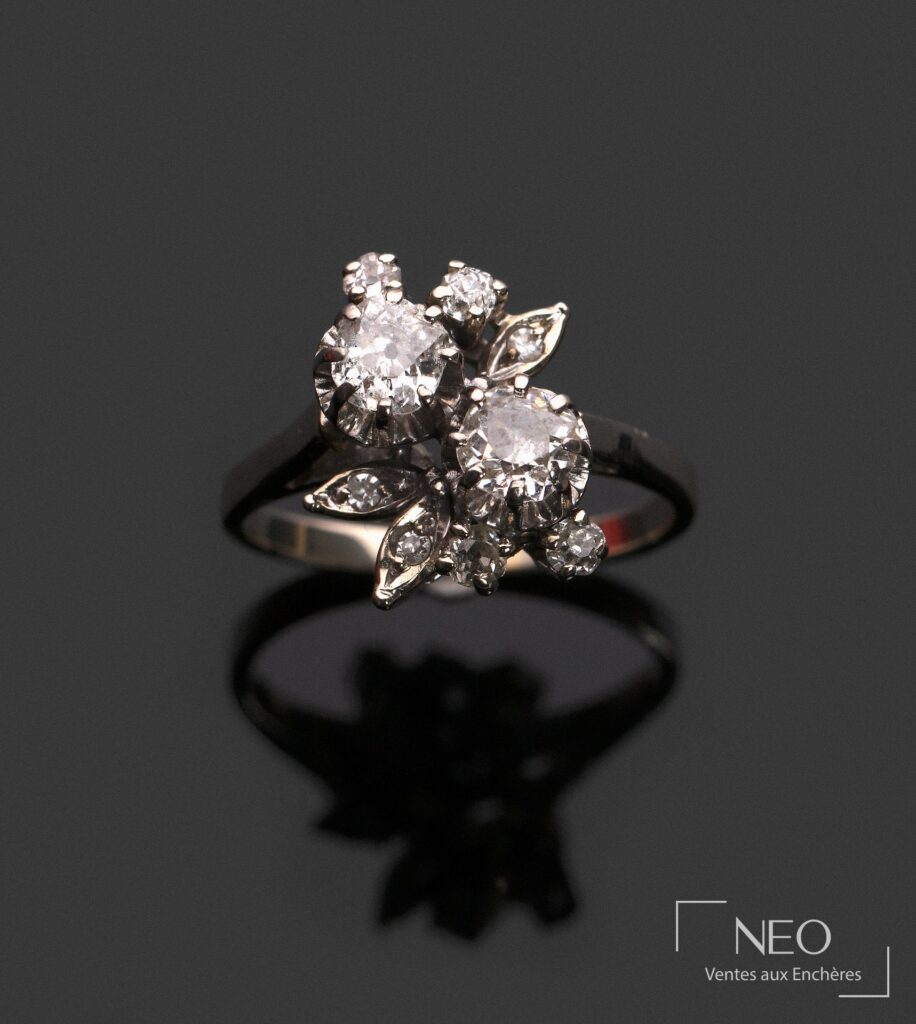 Bague toi et moi en or gris sertie de diamants