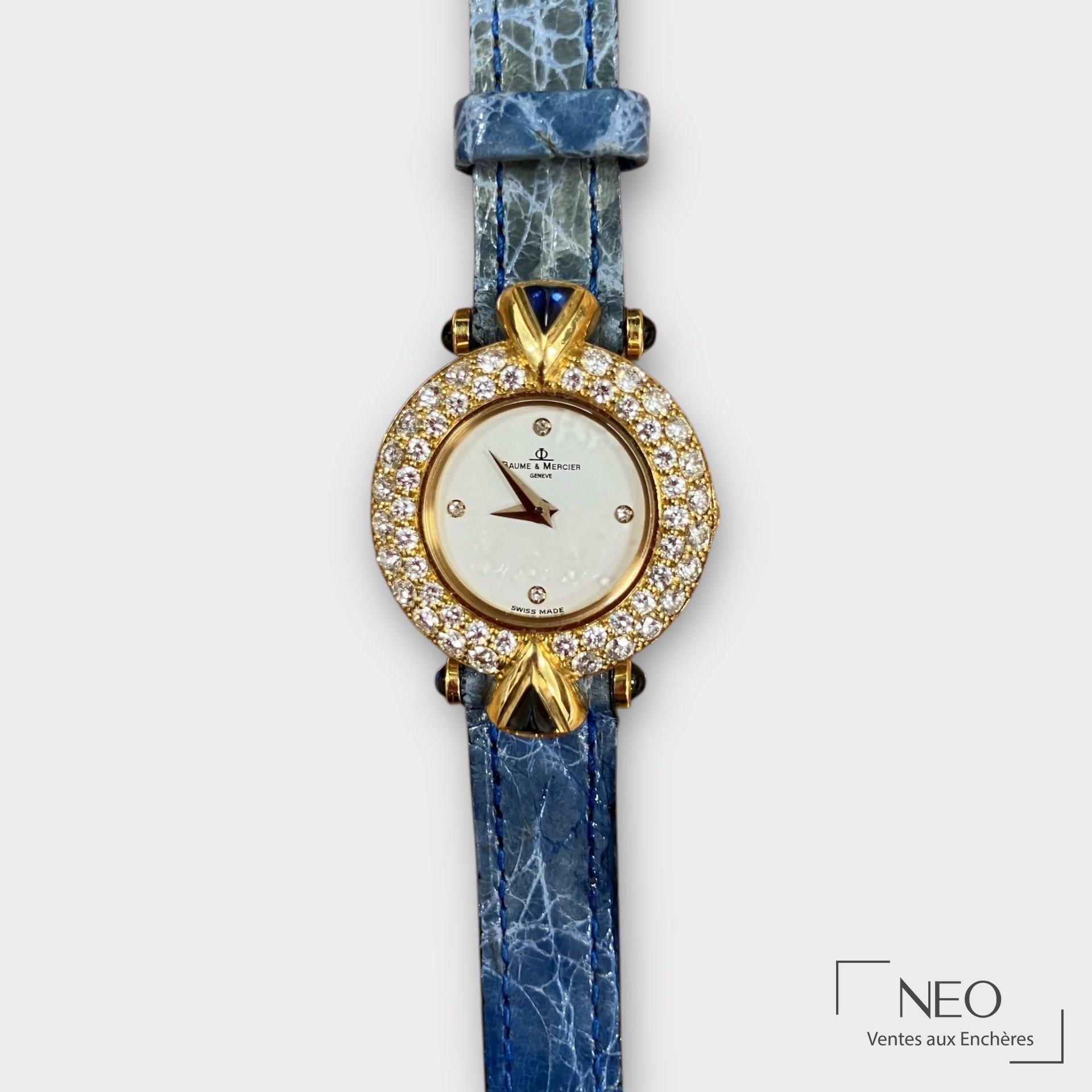 Montre Baume & Mercier de dame avec cadran clair