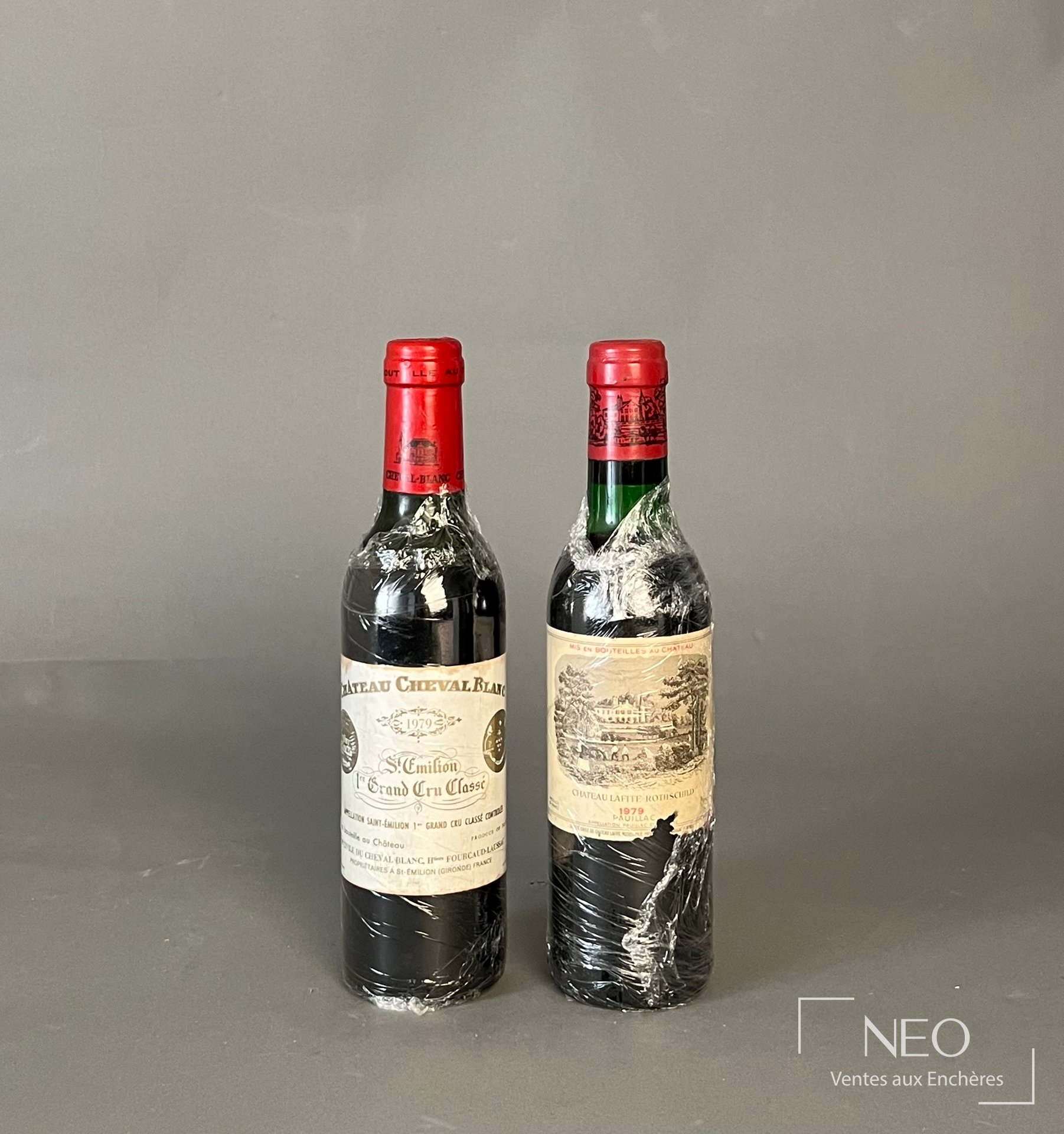 Bordeaux, ensemble de 2 demi-bouteilles de 1979, Château Lafite Rothschild et Château Cheval Blanc