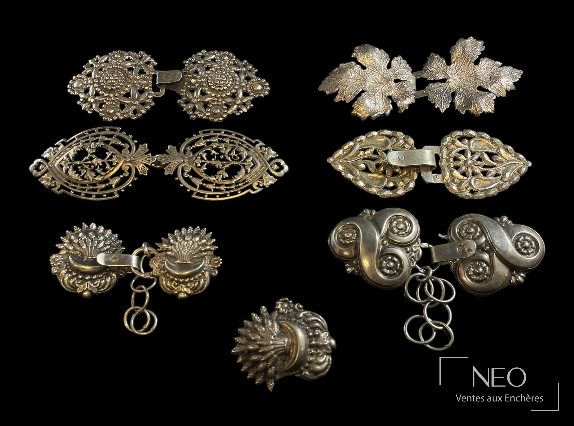 Ensemble de boucles de ceinture en argent à décor ajouré