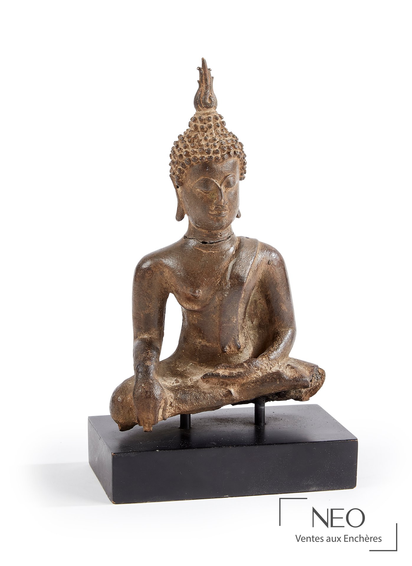 Bouddha en bronze patiné