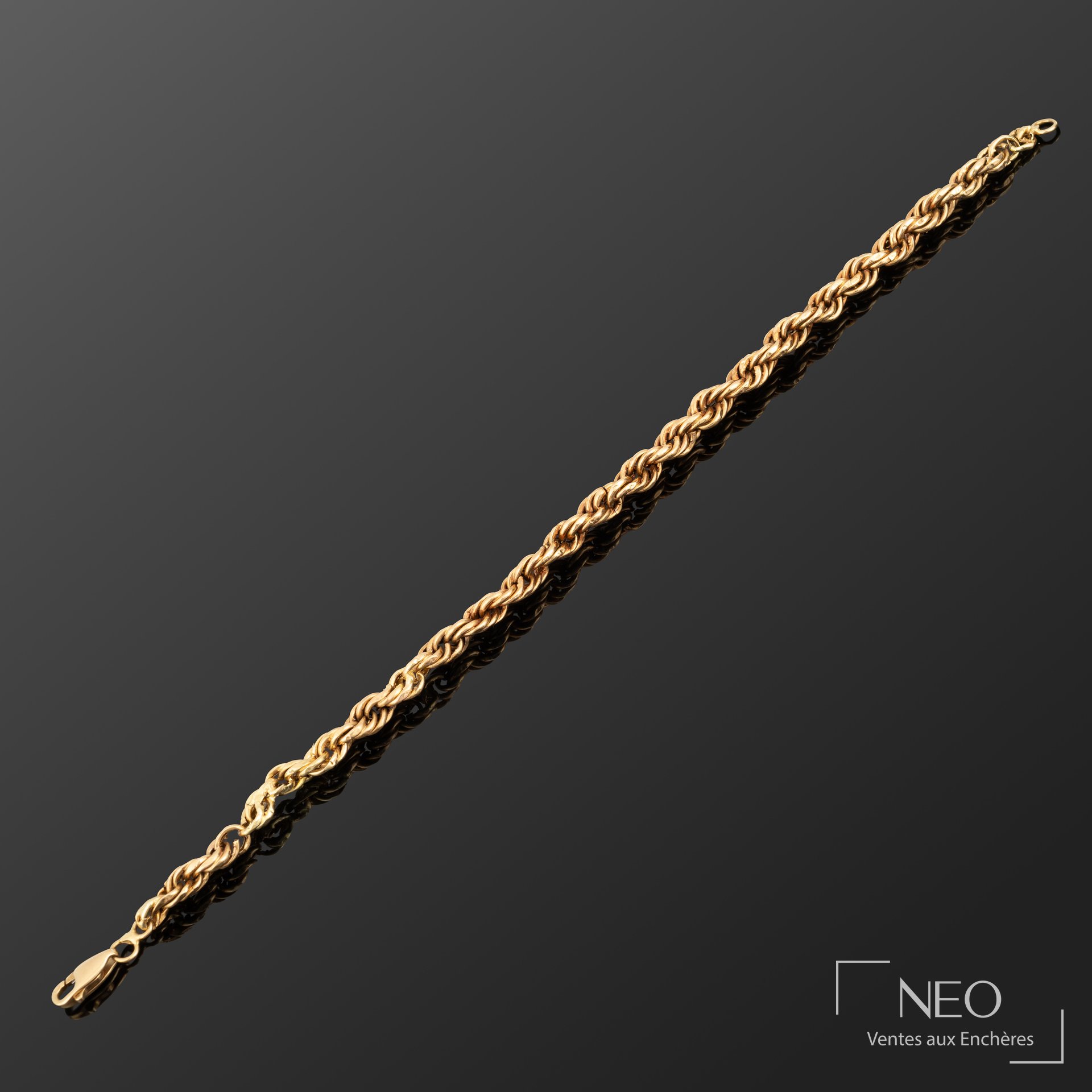 Bracelet en or jaune 18K à maille torsadée