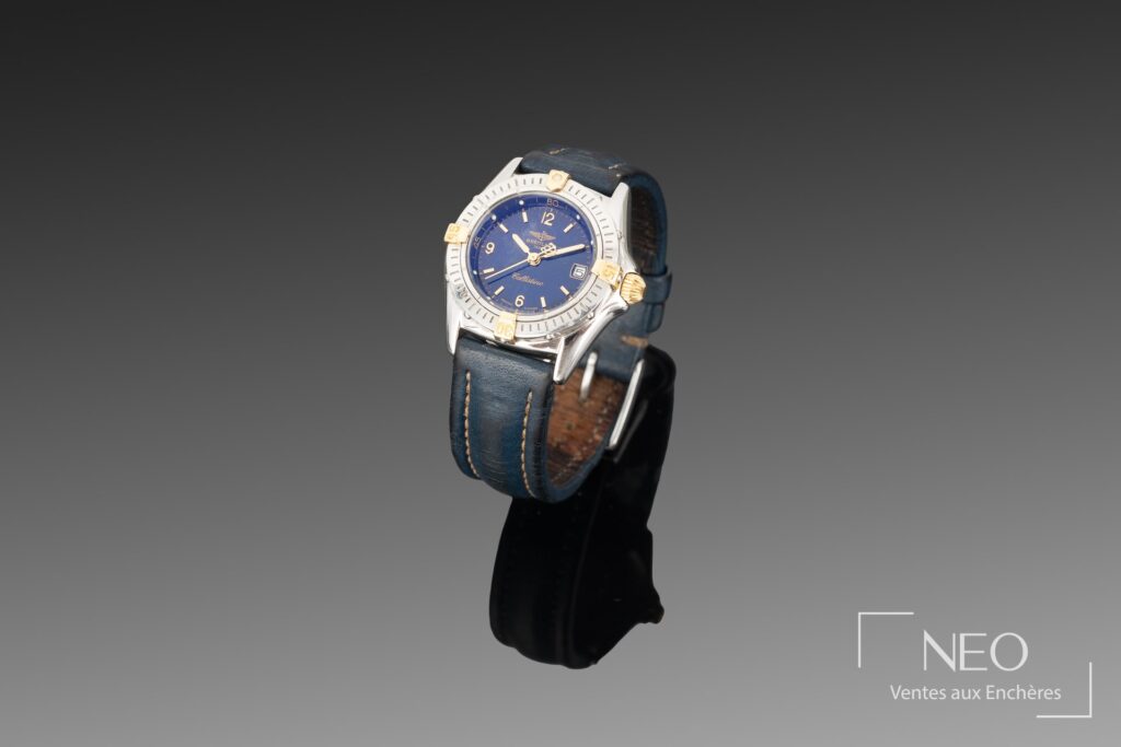 Montre Breitling Callistino au cadran bleu avec bracelet cuir bleu