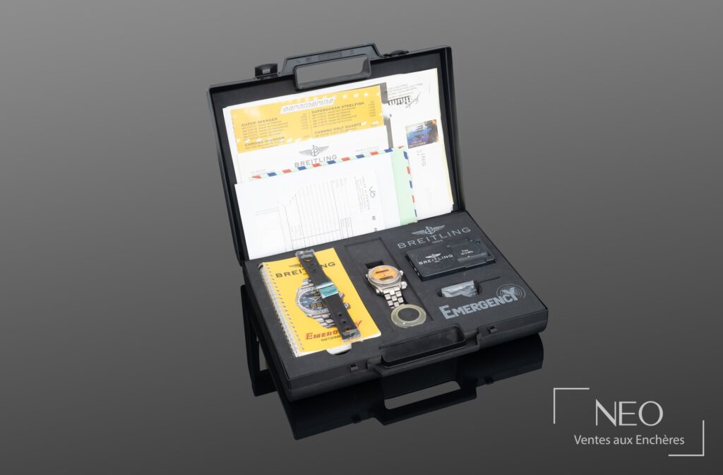 Coffret Breitling ouvert avec la montre