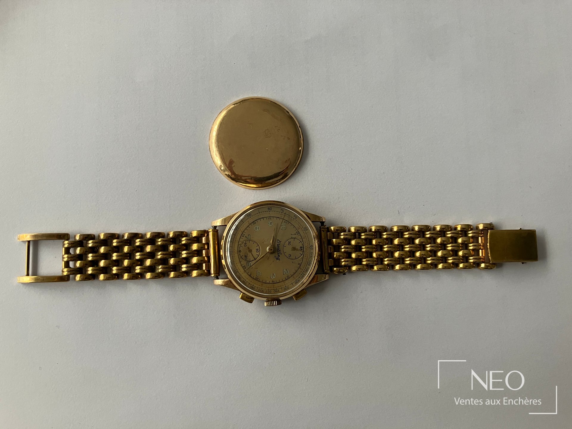 Montre Breitling en métal doré