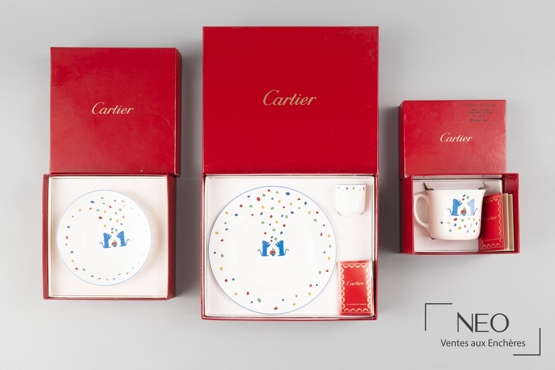 Cartier « Made in England » Partie de service La maison des enfants en porcelaine blanche