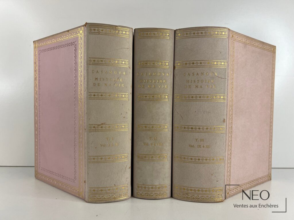 Trois volumes de Casanova Histoire de ma Vie en reliure éditeur.