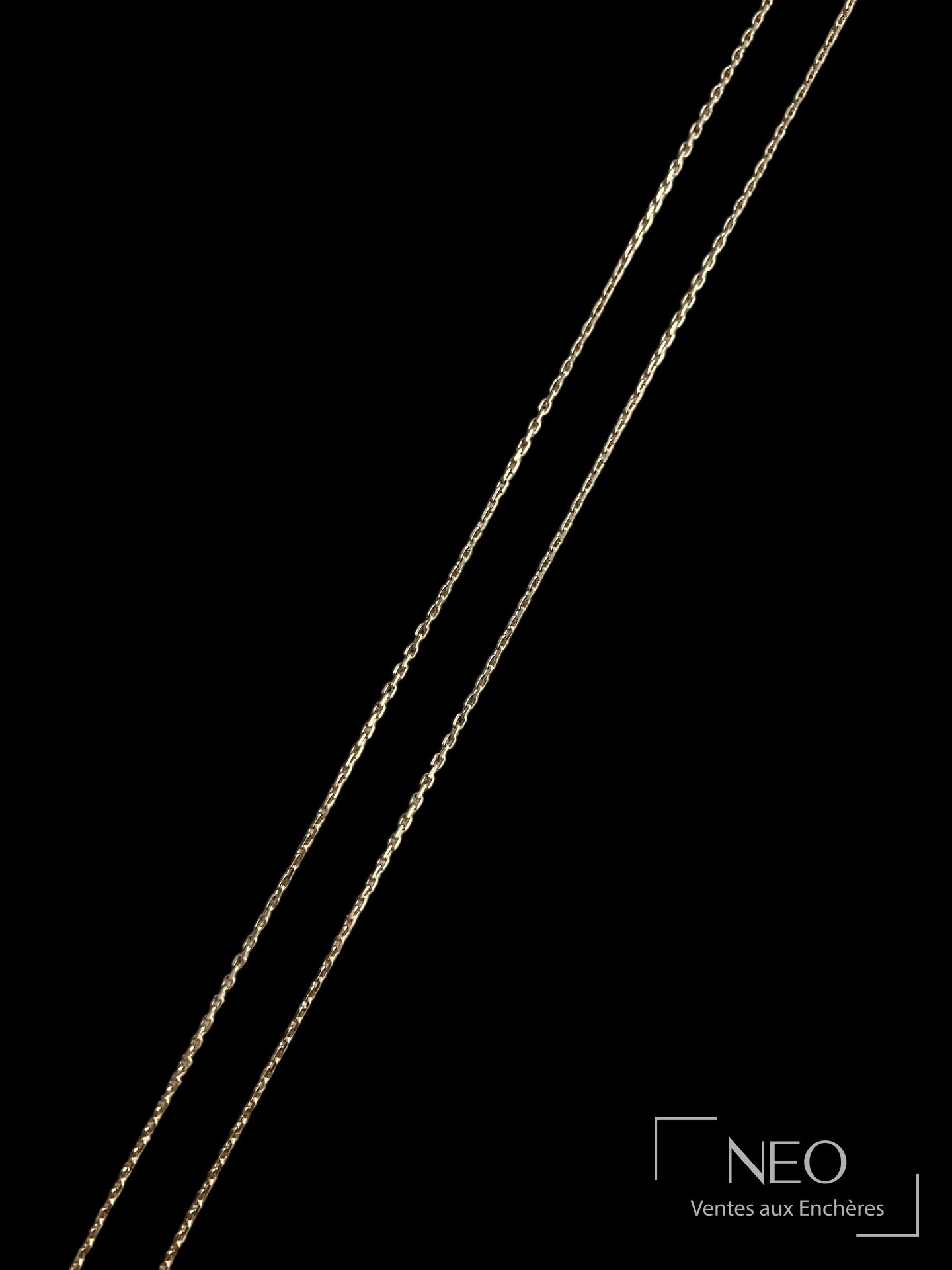Chaîne de cou en or jaune 18 carats à maille forçat