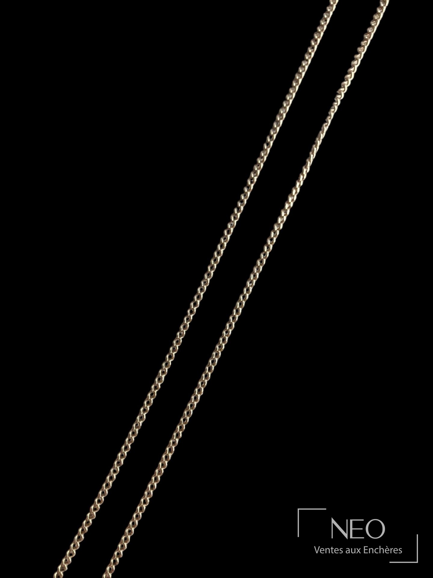 Chaîne de cou en or jaune 18 carats à maille forçat