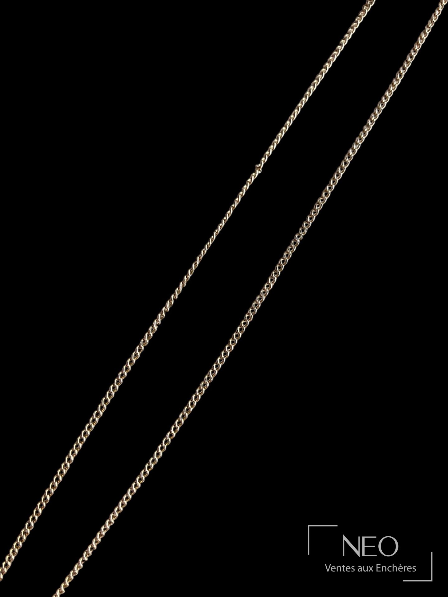 Chaîne de cou en or jaune 18 carats à maille forçat
