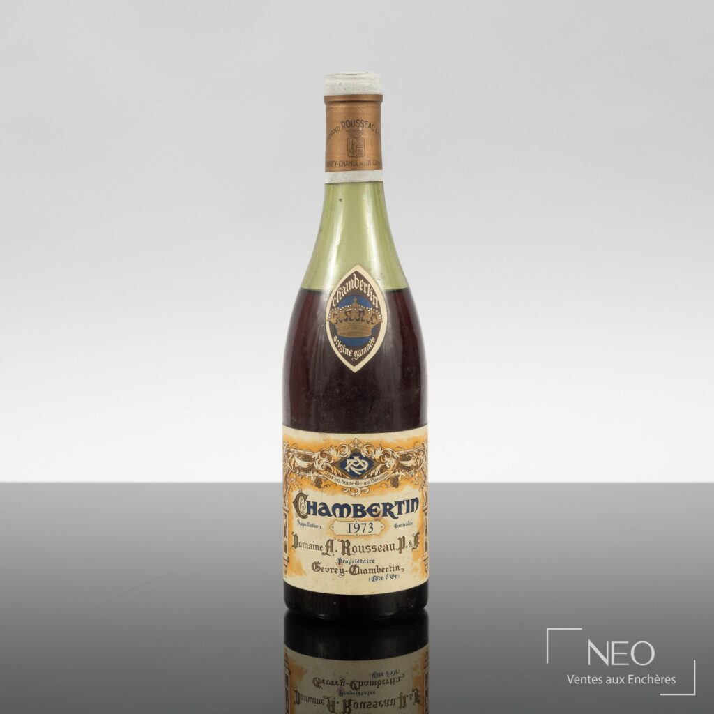 Bouteille de Chambertin Grand Cru Domaine Armand Rousseau 1973 vue de face