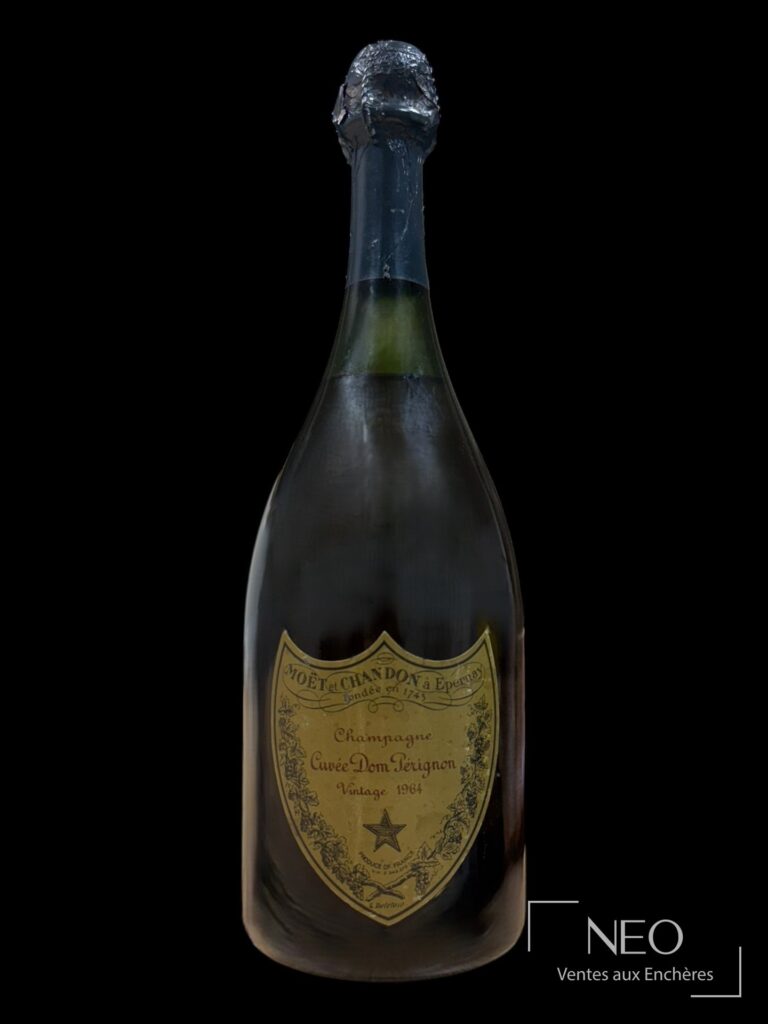 Bouteille de Champagne Dom Pérignon 1964 vue de face