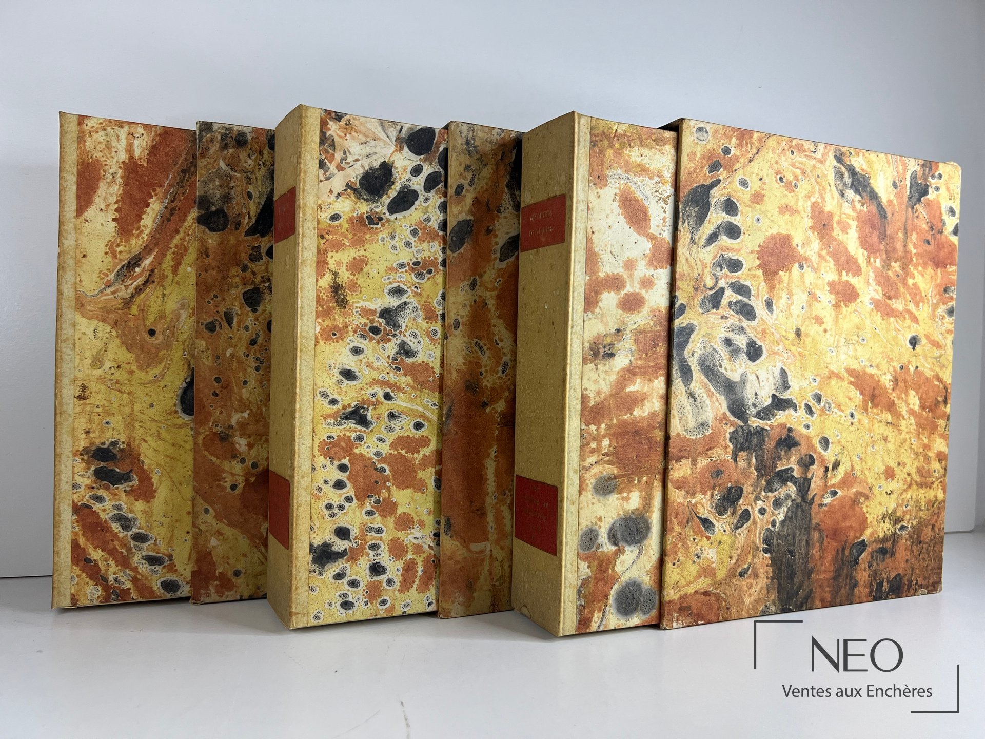 Trois volumes de Pickwick Club sous coffret