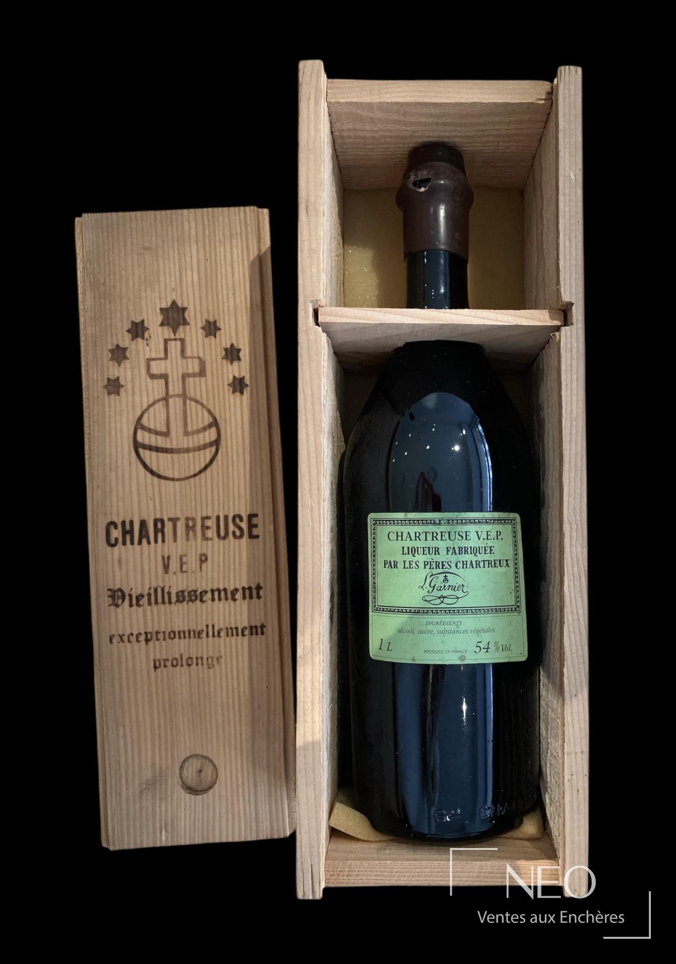 Bouteille Chartreuse Verte VEP dans son coffret bois d’origine