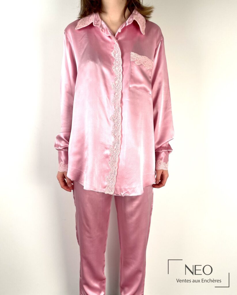 Pyjama Christian Dior couture en soie rose
