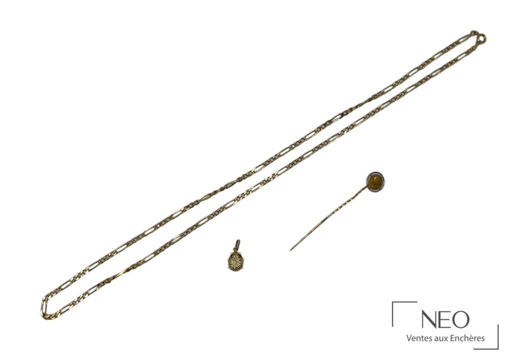 Collier en or jaune à maille figaro