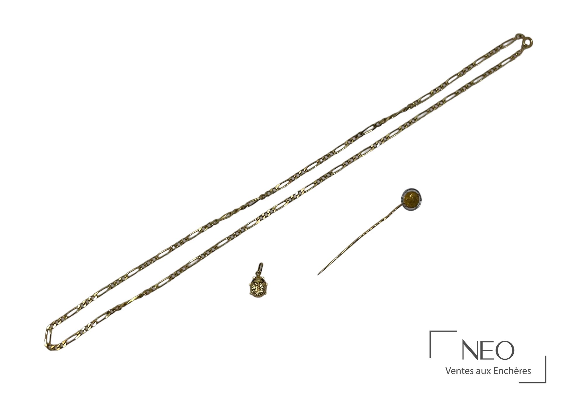 Collier en or jaune à maille figaro