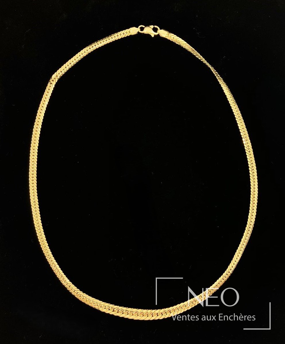 Collier ras de cou en or jaune 18 carats à mailles anglaises