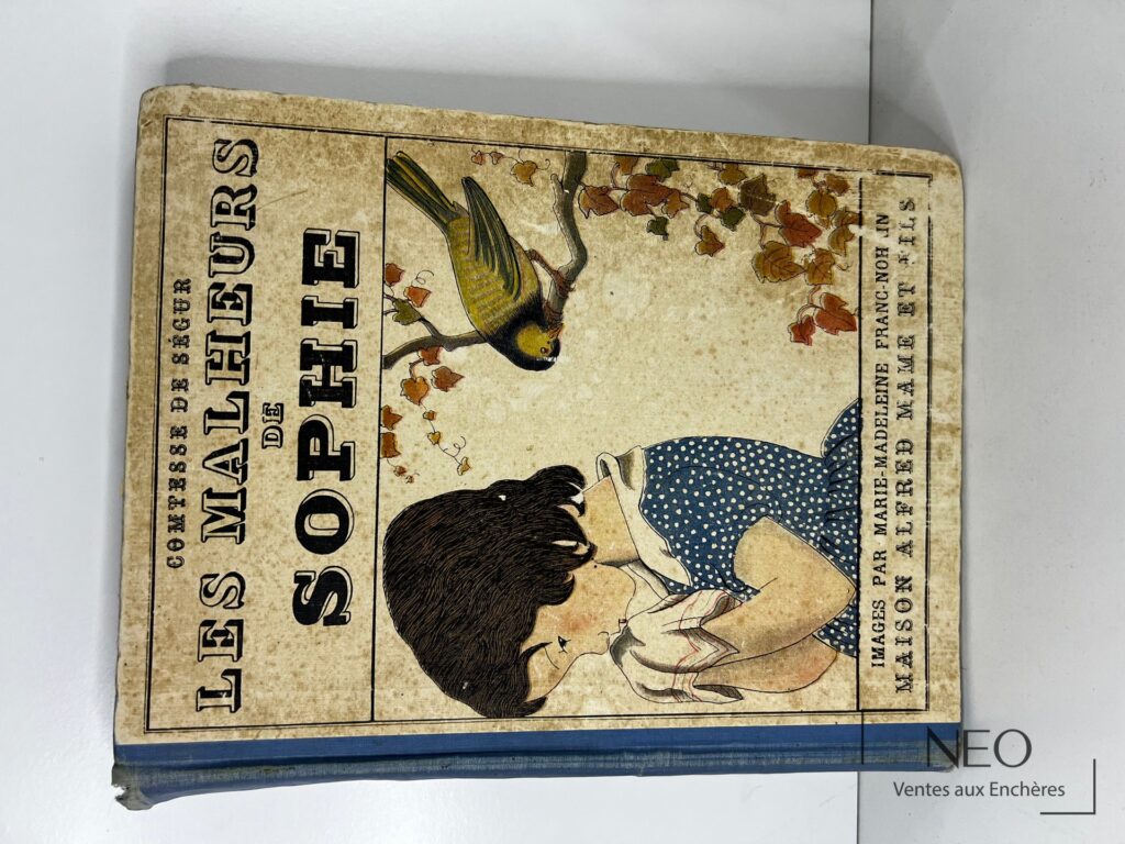Couverture illustrée du livre Les malheurs de Sophie de la comtesse de Ségur