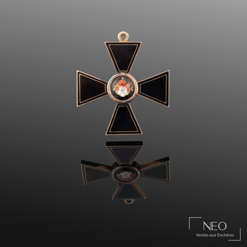 Croix de l’Ordre de Saint Vladimir en émail noir