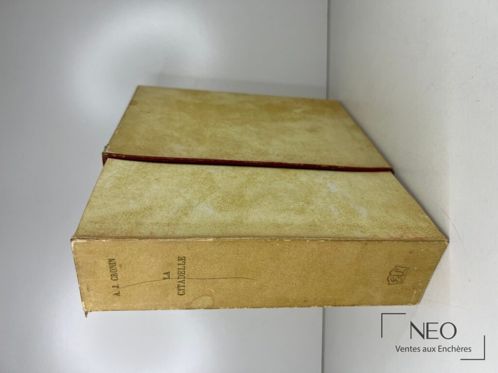 Coffret et dos de La Citadelle de A.-J. Cronin