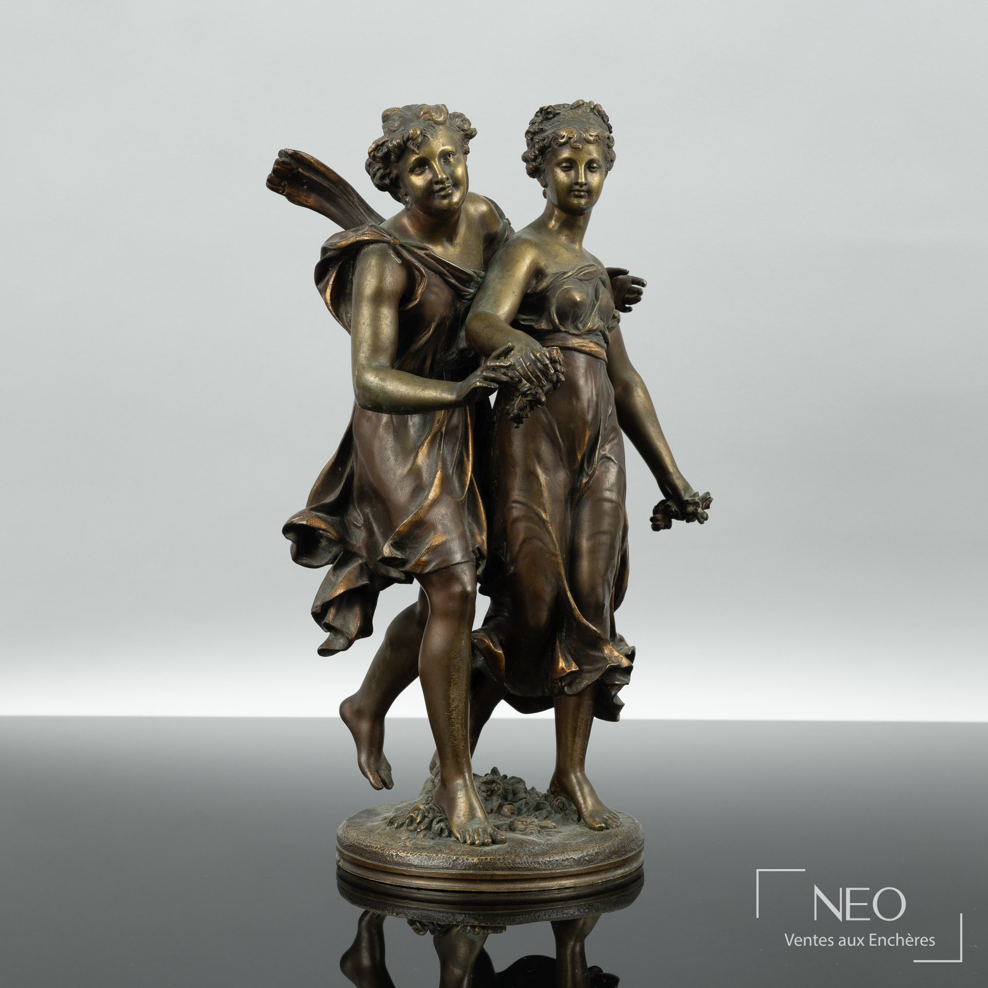 D’après Henry Étienne Dumaige, Amour et Psyché, bronze à patine dorée