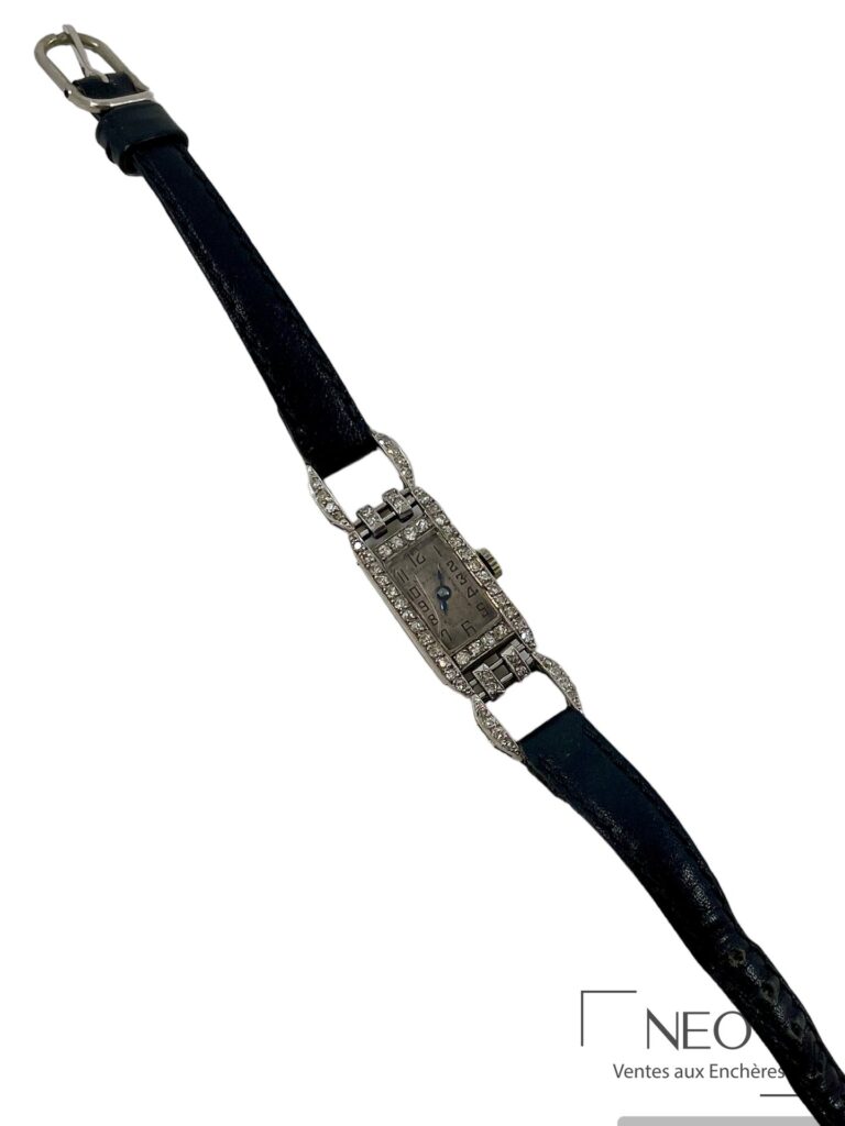 Montre-bracelet de dame Decco en or gris et diamants