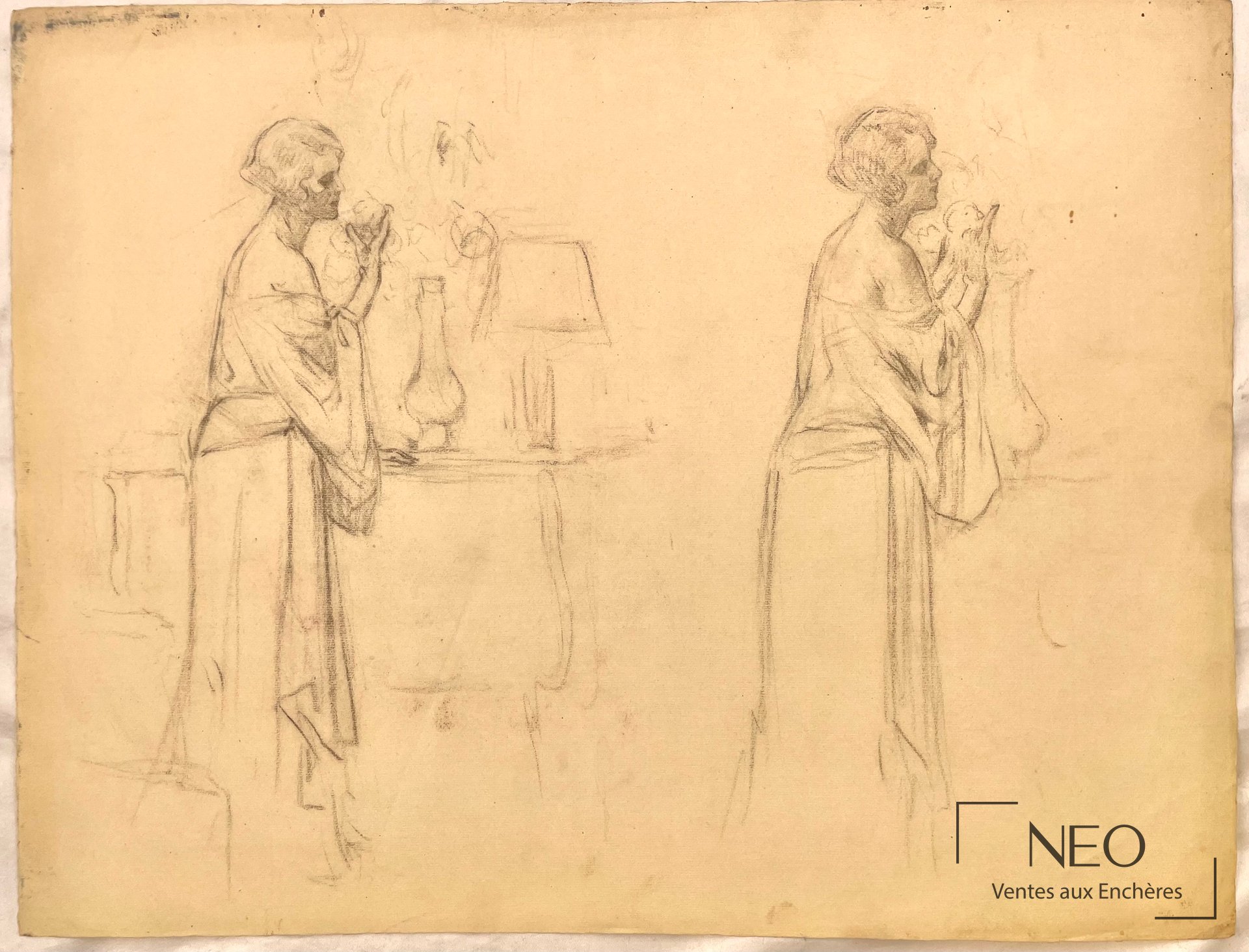 Étude de femmes à la pierre noire sur papier