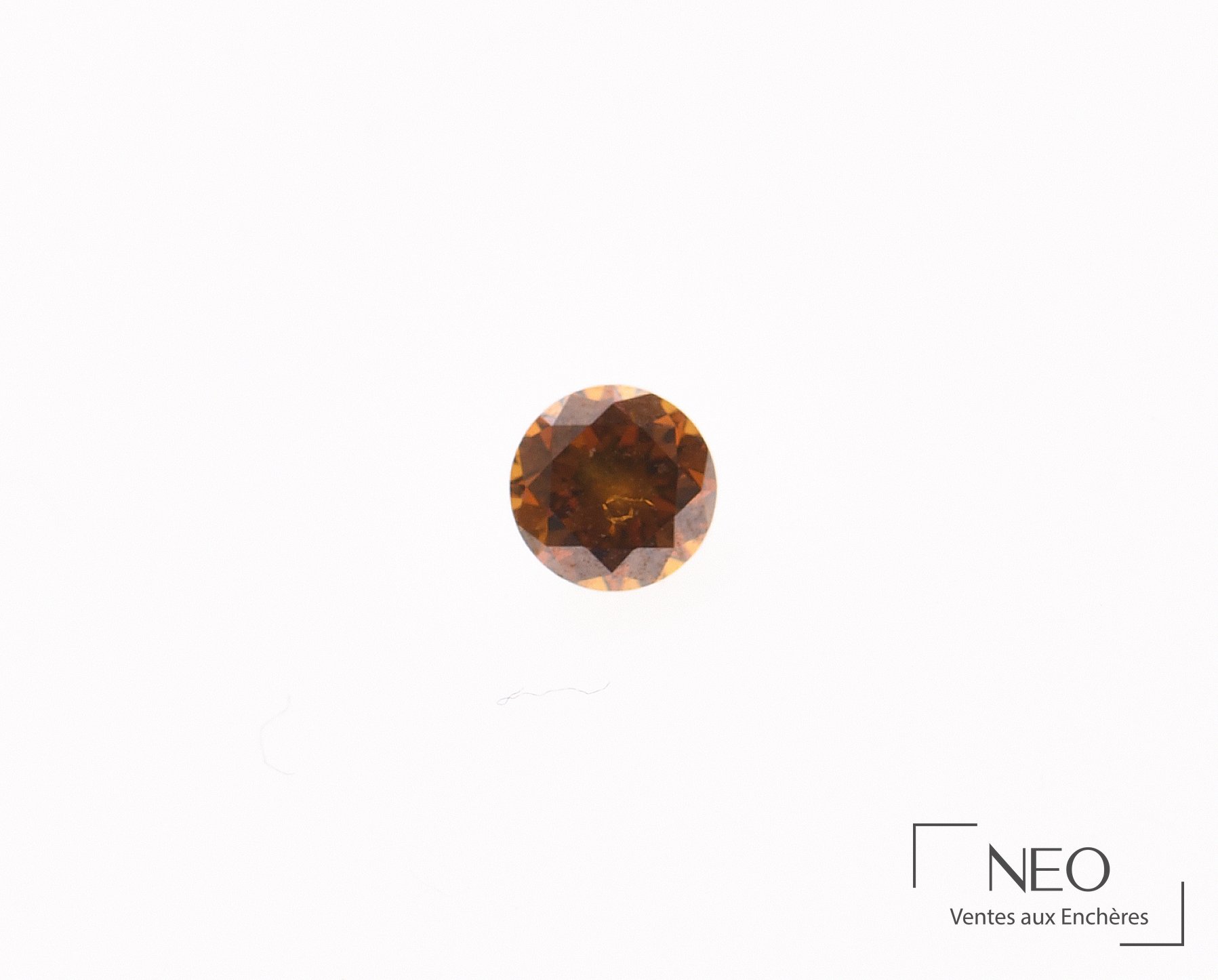 Diamant taille brillant 0,39 carat sur papier avec certificat HRD Antwerp