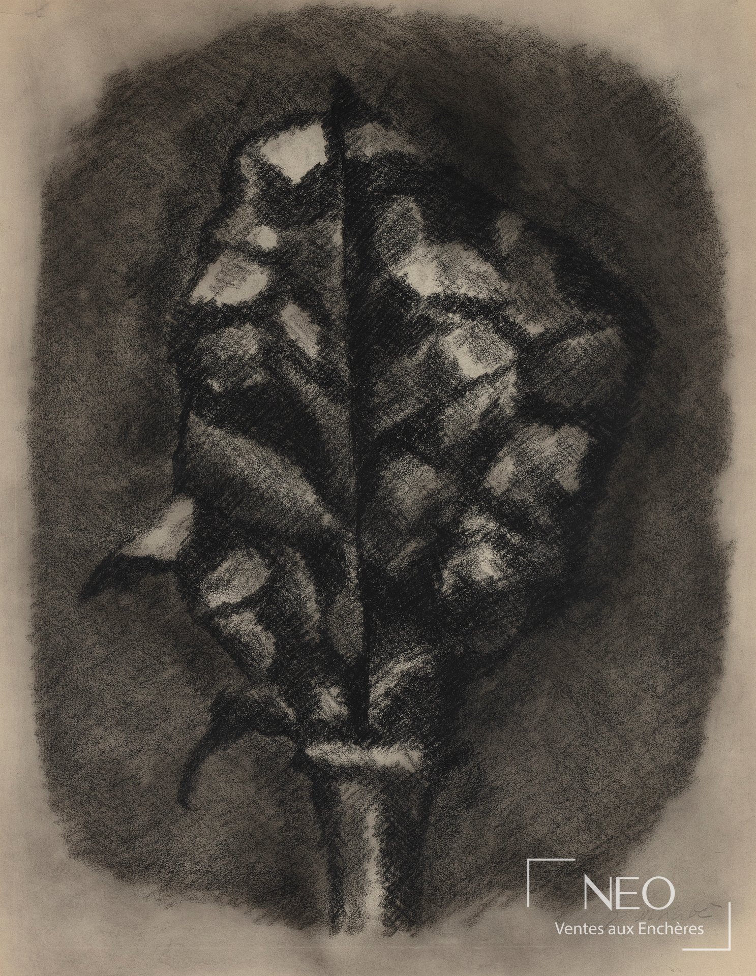 Dessin au fusain représentant un bouquet sombre sur papier