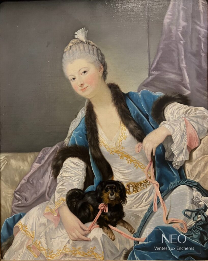 Portrait d'une dame de qualité avec son chien sur fond neutre