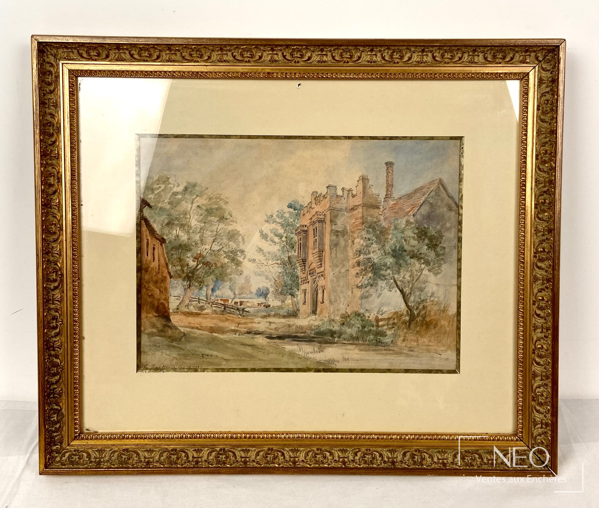 Aquarelle encadrée représentant une maison rouge dans un paysage arboré