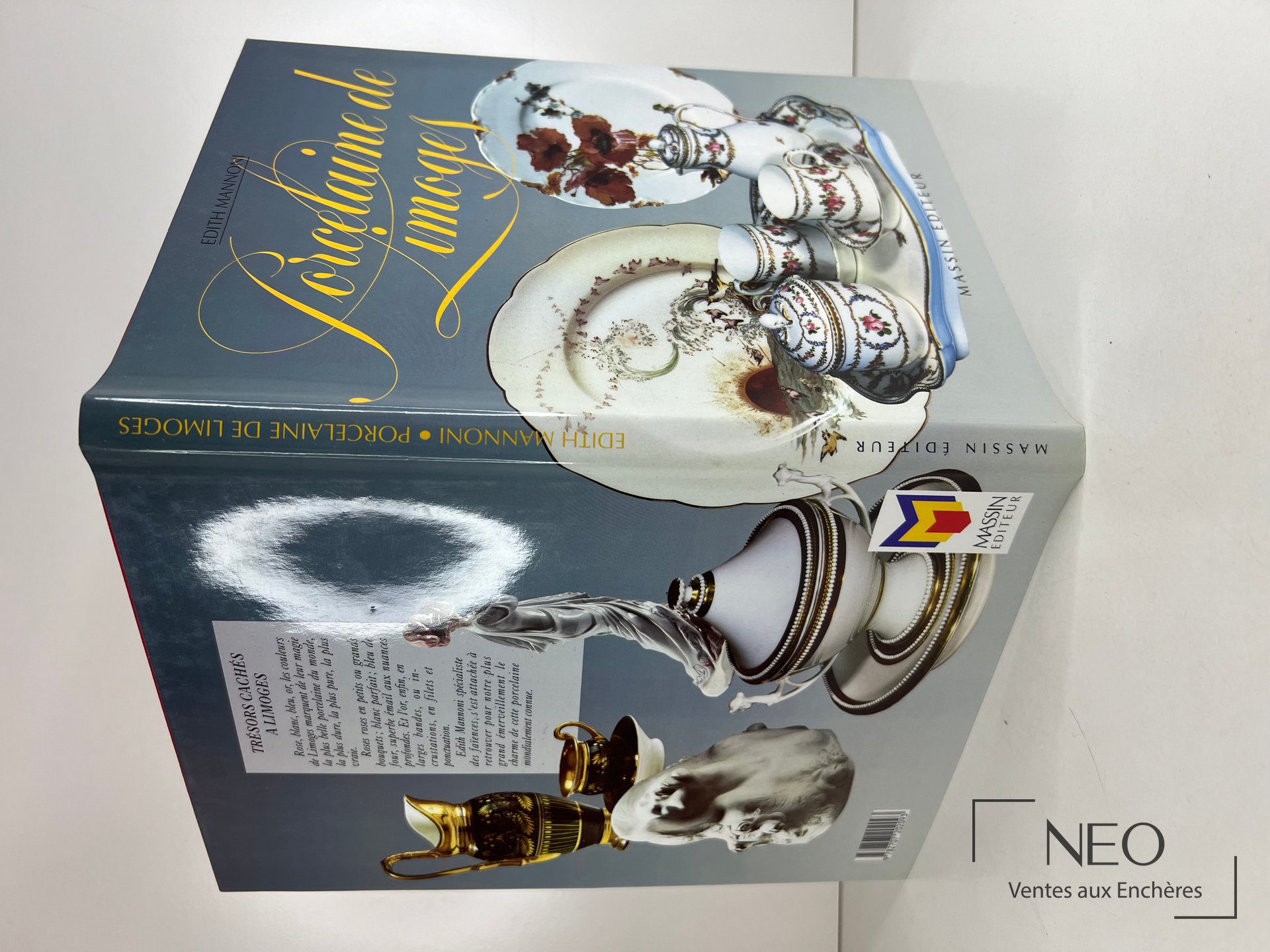 Couverture du livre Porcelaine de Limoges d’Edith Mannoni