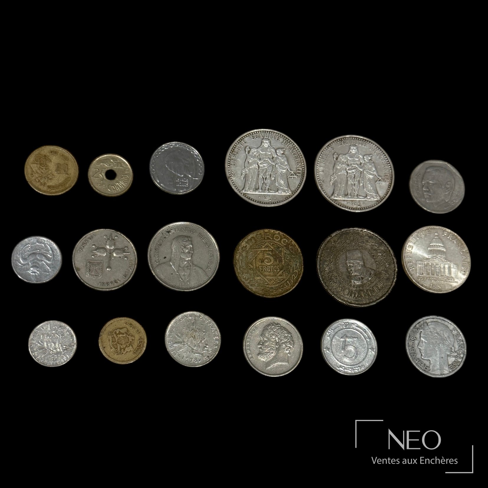 Ensemble de 19 pièces françaises et étrangères