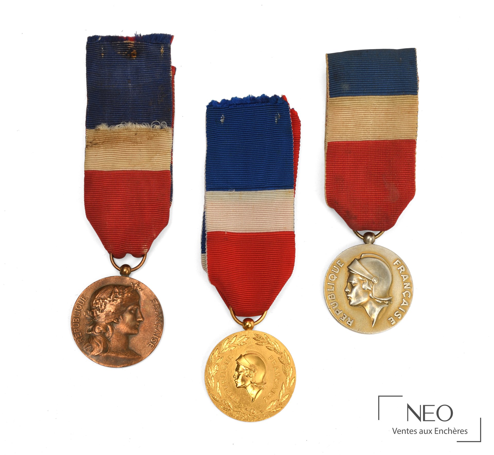 Ensemble de trois médailles du ministère de la Défense et de la Guerre
