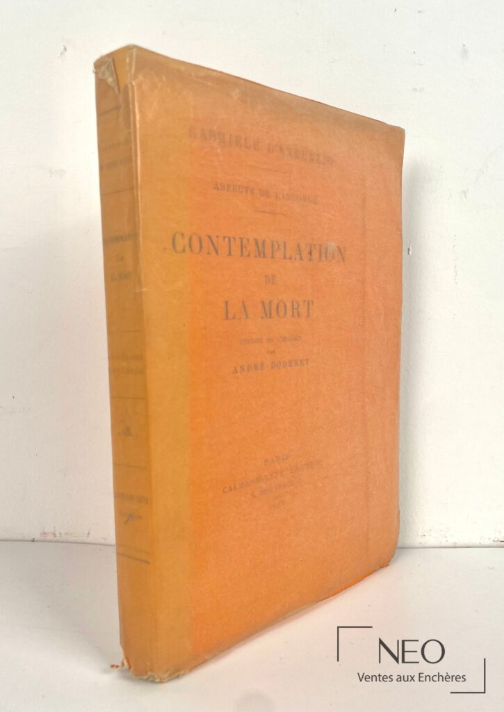 Couverture orange du livre Contemplation de la mort de Gabriele d’Annunzio