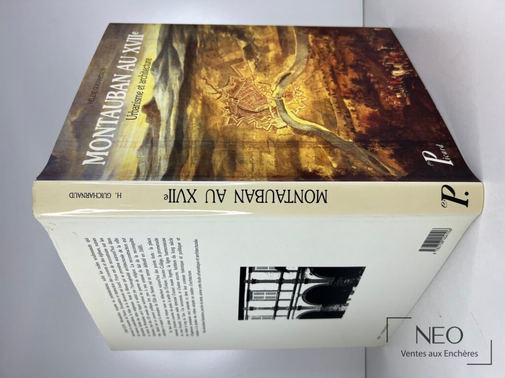 Couverture illustrée de Montauban au Xviie d’Hélène Guicharnaud avec dos visible