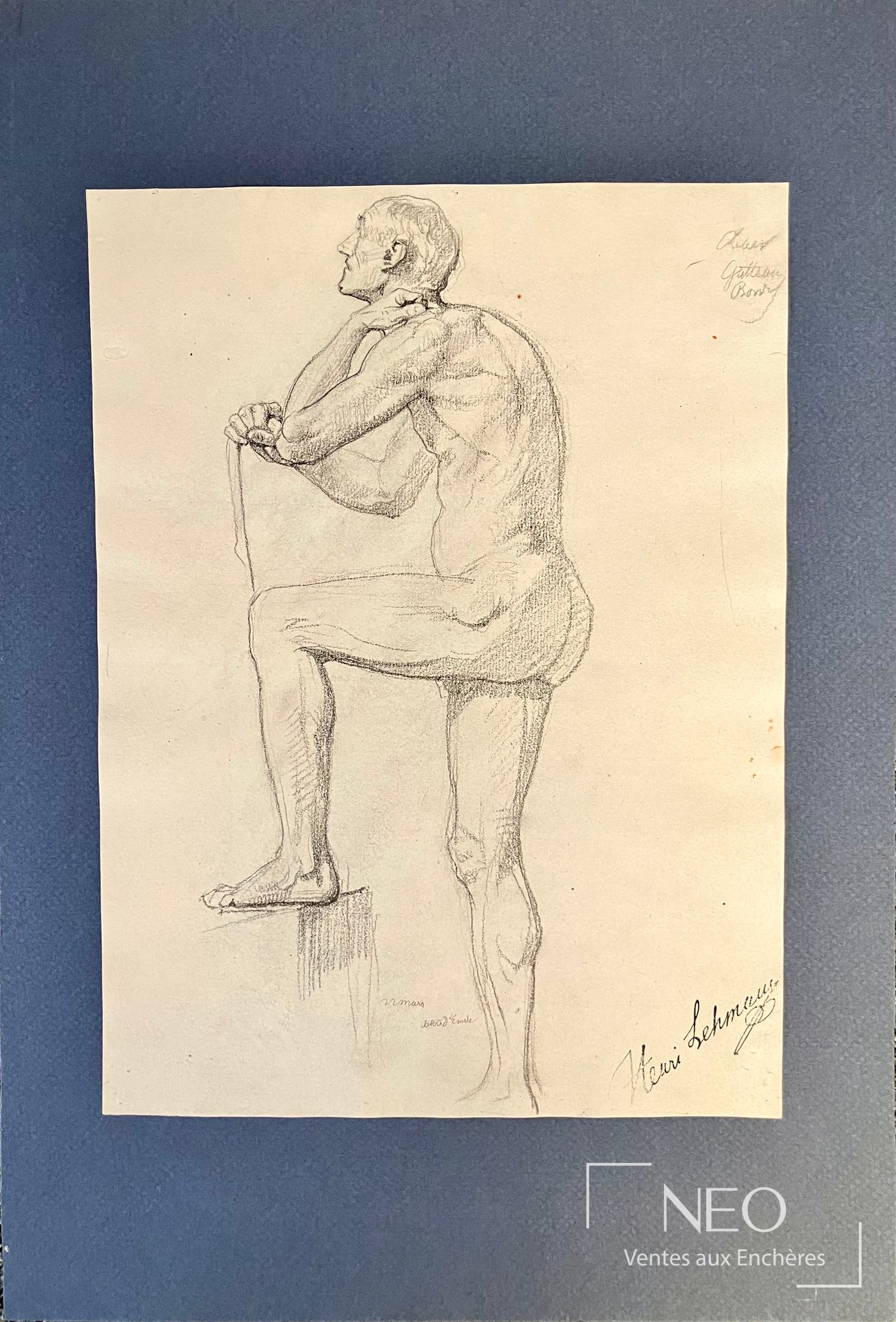 Dessin au crayon graphite d’une figure nue de profil