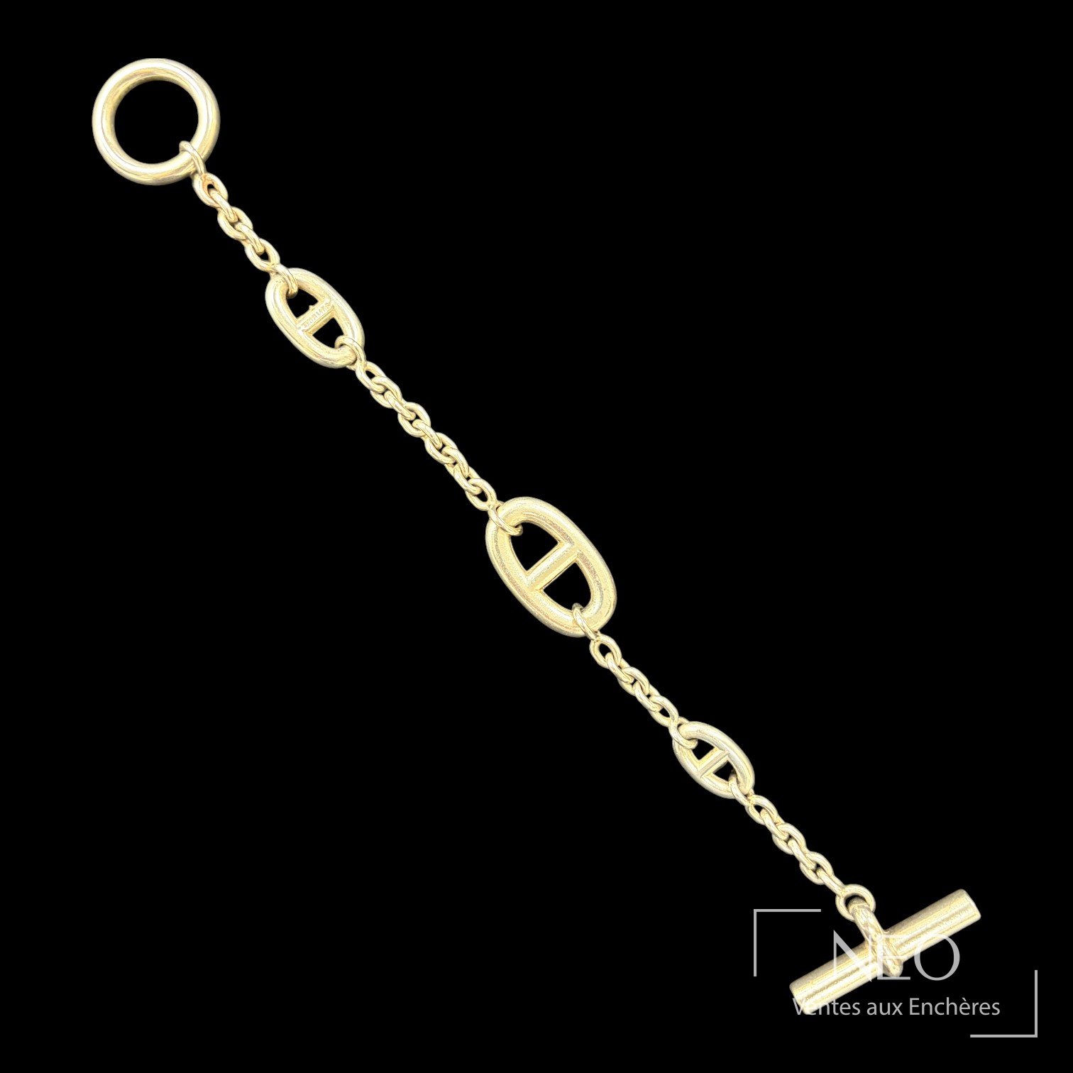Bracelet Hermès Farandole en argent sur fond noir