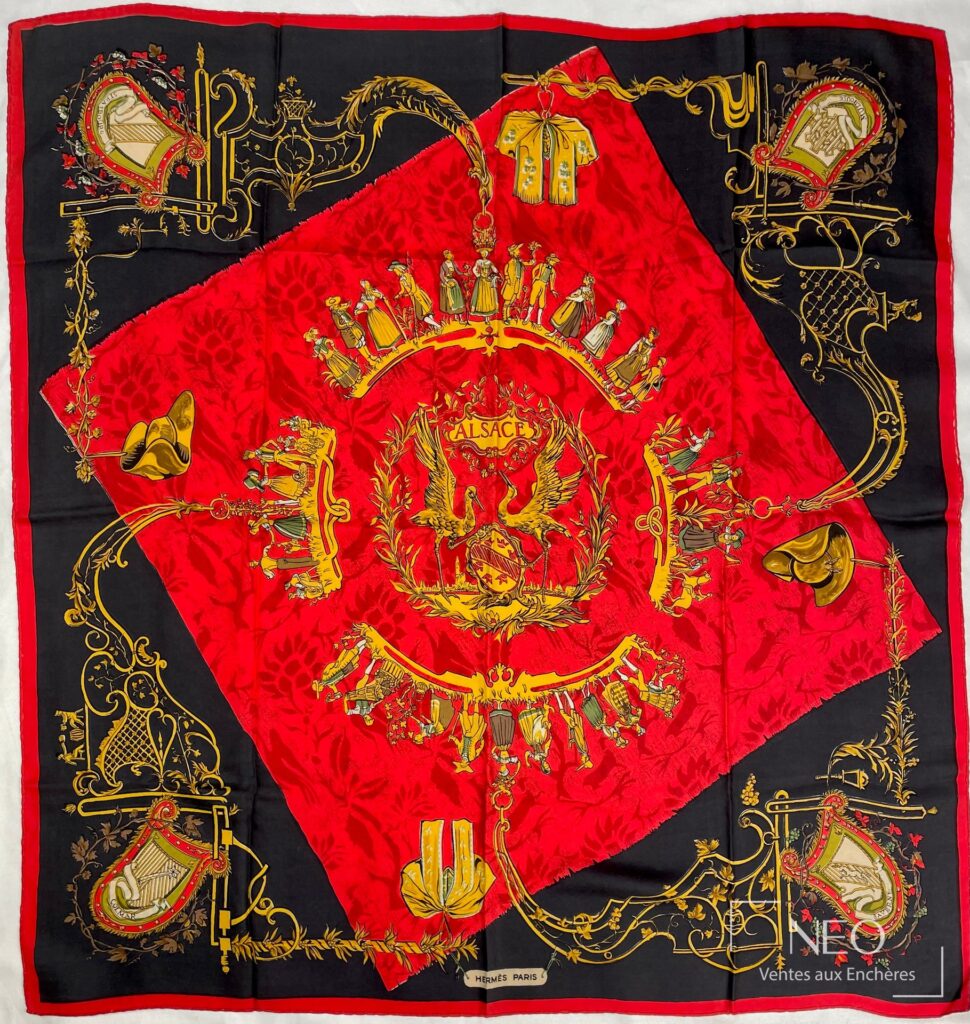 Carré Hermès Paris en twill de soie