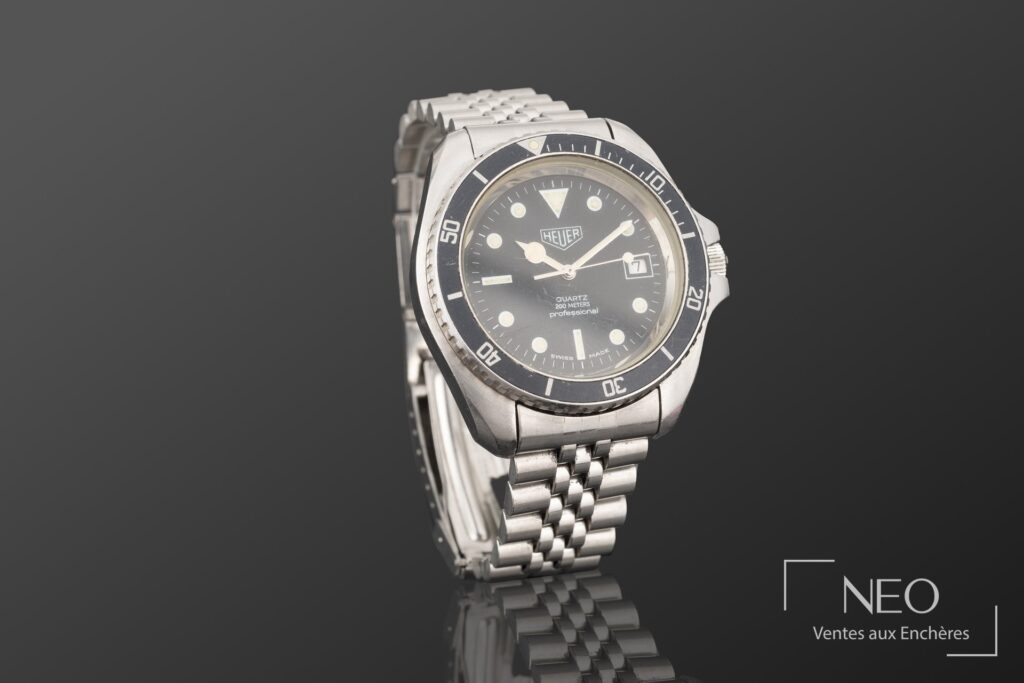 Montre Heuer de plongée en acier
