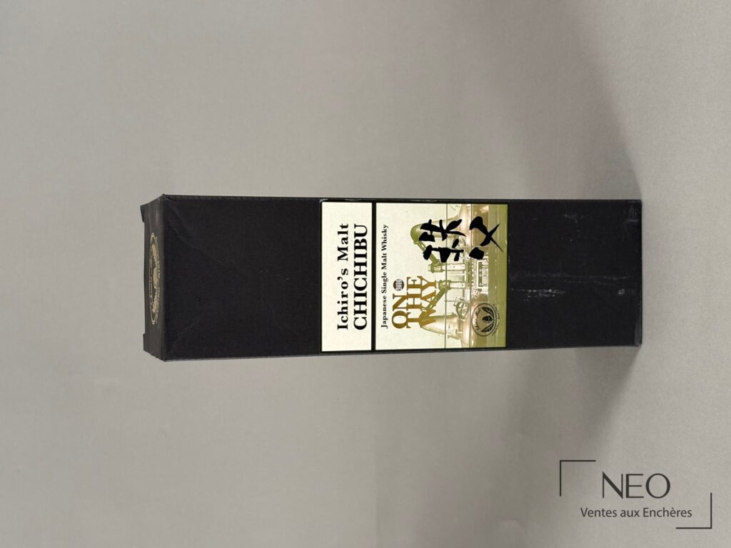 Étui noir Ichiro’s Malt Chichibu On The Way vu de face